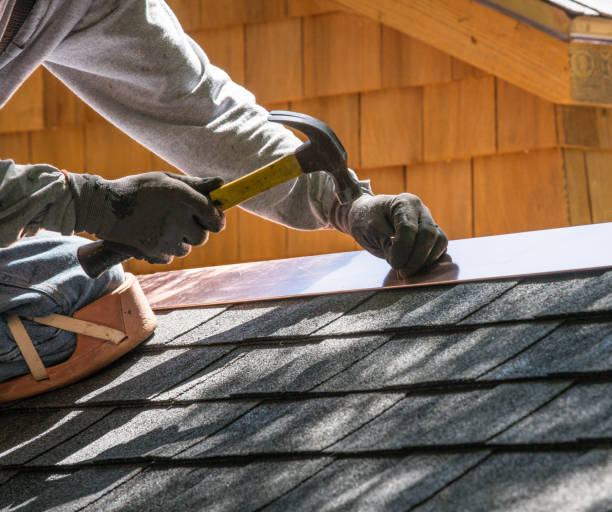 Best Flat Roof Repair Services  in Manson, IA